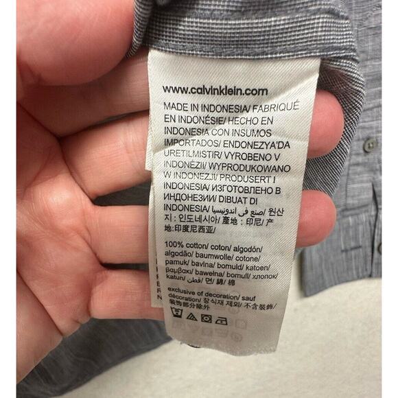 CALVIN KLEIN Mens Dress Shirt Size Large‎ Gray White Button Up Logo CK - Picture 6 of 8